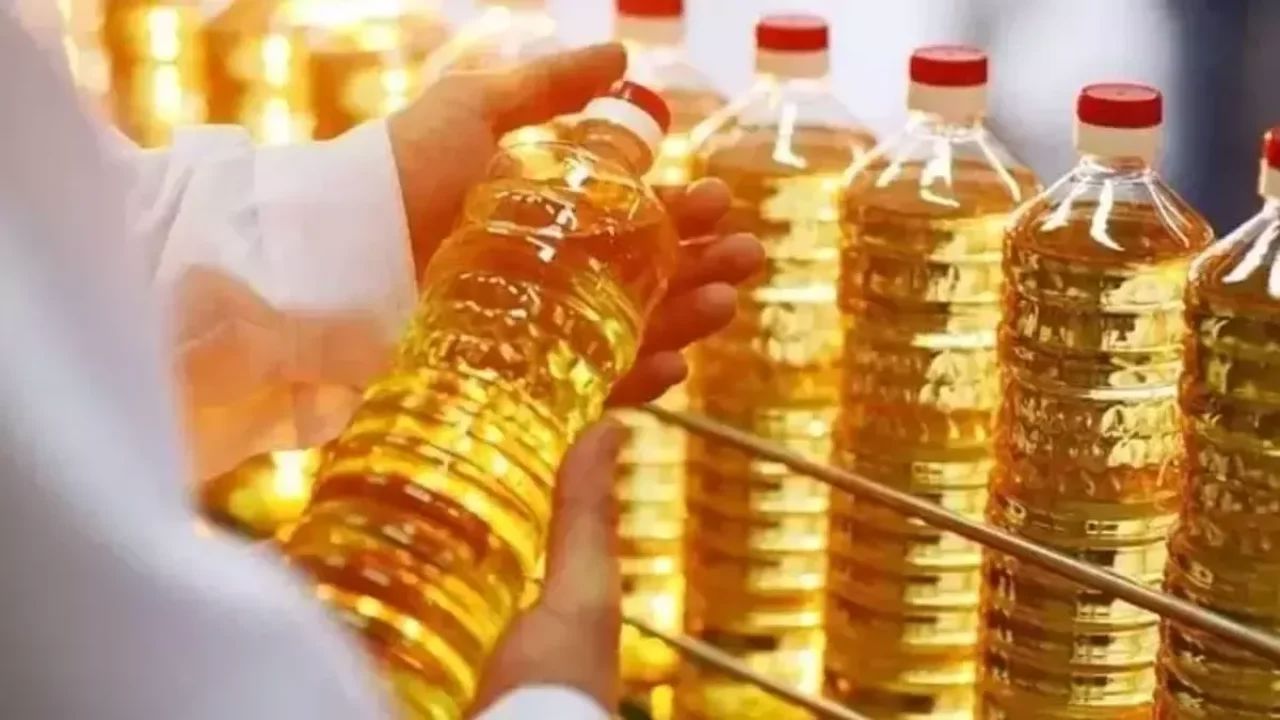 BİM’de dev indirim: Ayçiçek yağı indirimi kuyruk oluşturabilir