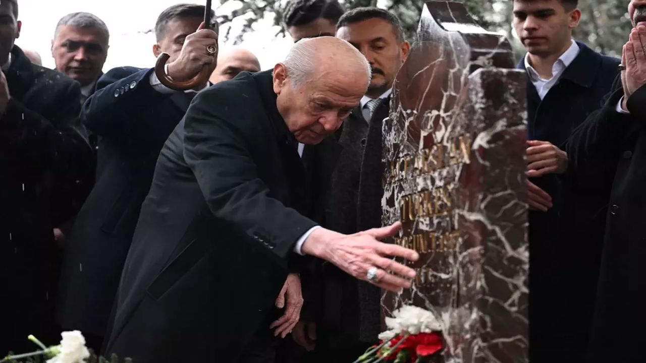 Bahçeli’den dikkat çeken mesaj: “Bayram sonrası yeni bir dönem başlıyor”